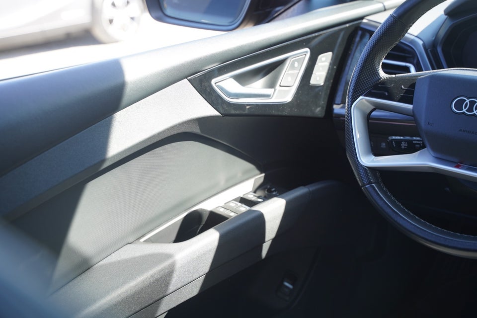 Audi Q4 e-tron 40 S-line Sportback 5d