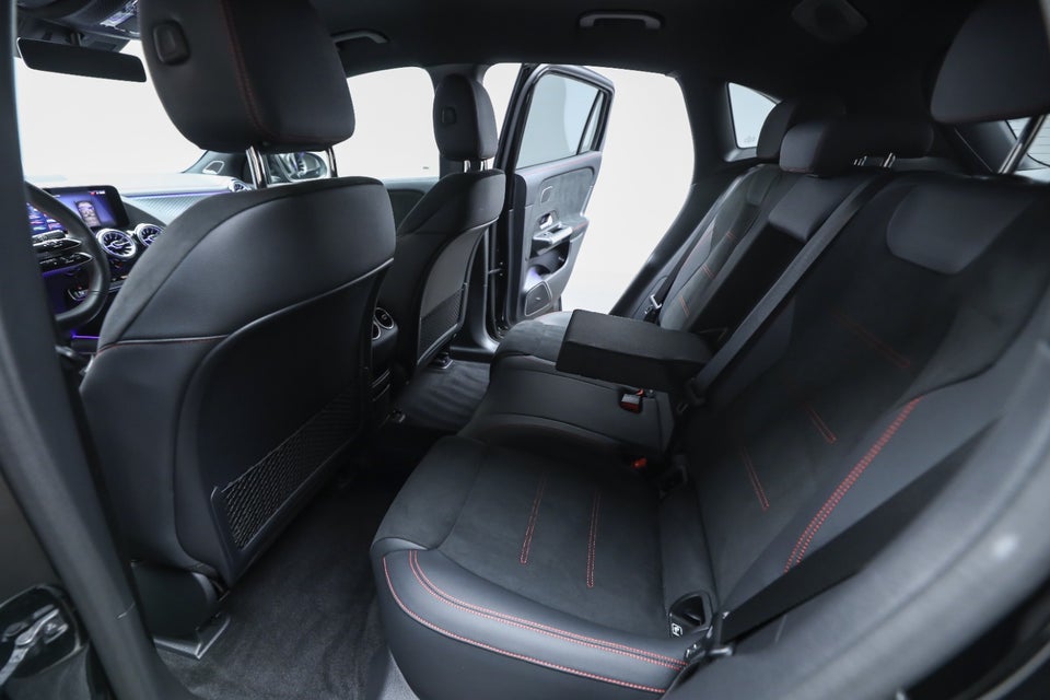 Mercedes EQA350 AMG Advance 4Matic 5d