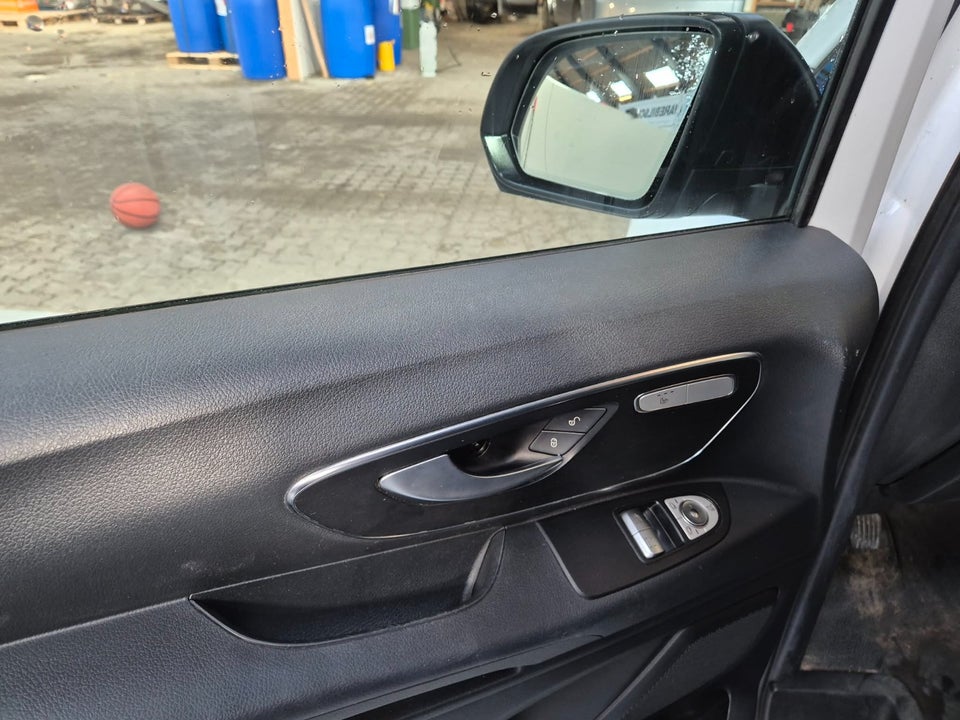 Mercedes Vito 114 2,2 CDi Complete aut. XL