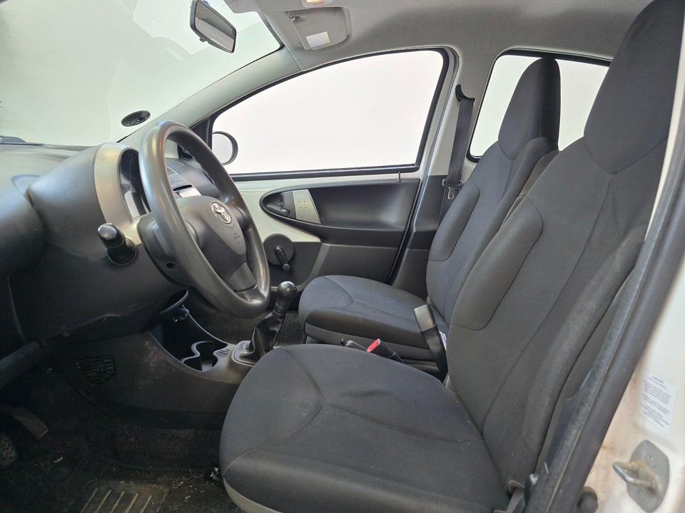 Toyota Aygo 1,0 VVT-i T1 5d