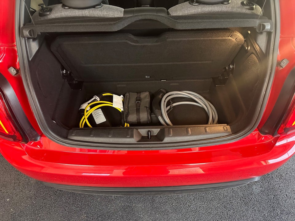 MINI Cooper SE Camden Edition 3d