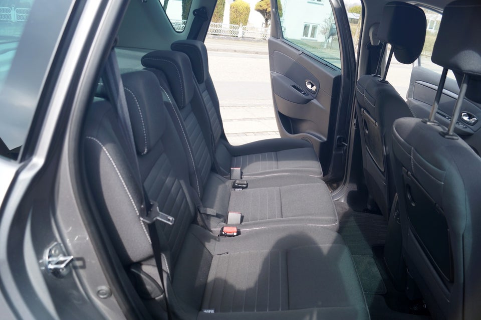 Renault Scenic III 1,5 dCi 110 Limited Edition EDC 5d