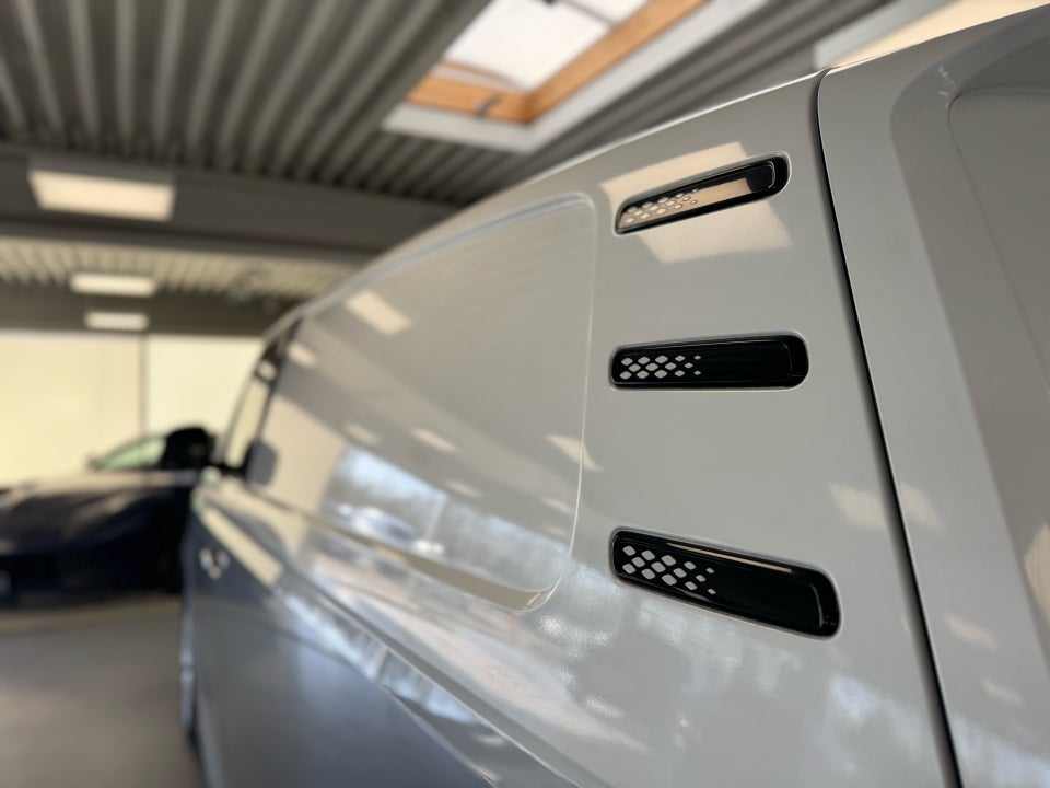 VW ID.Buzz 77 Cargo Comfort