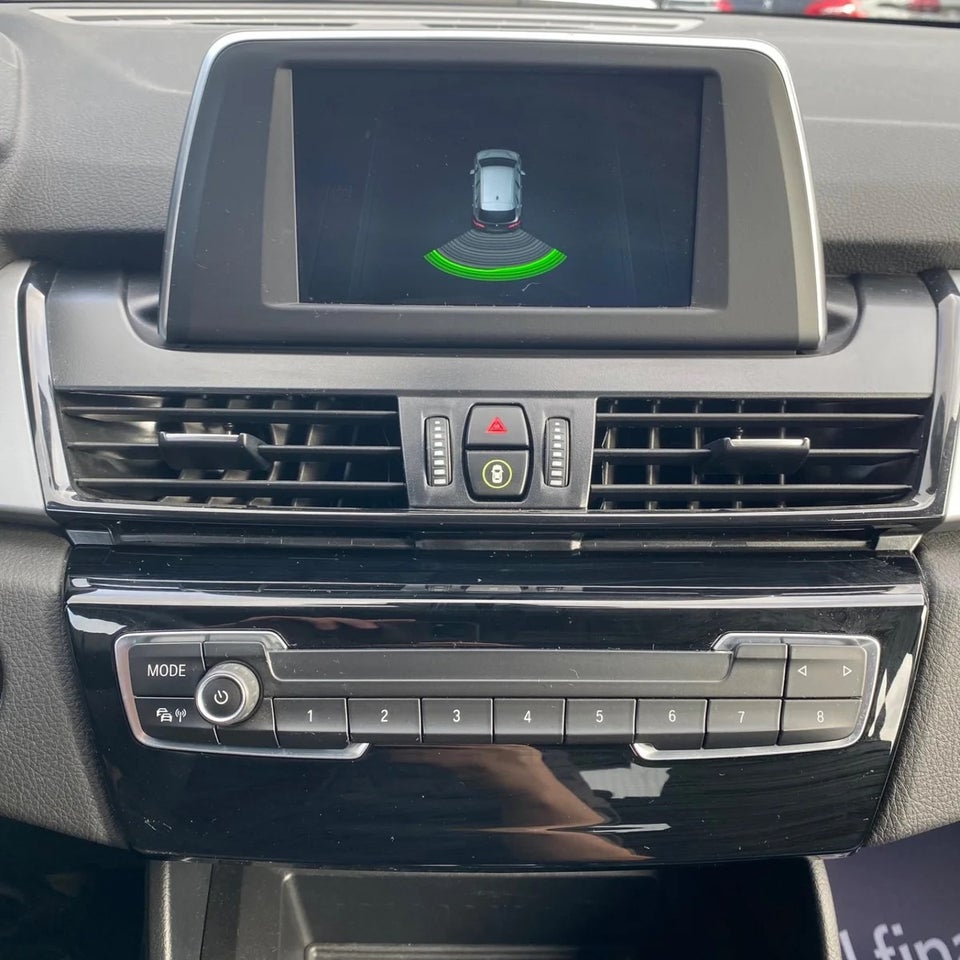 BMW 218i 1,5 Active Tourer Connected aut. 5d