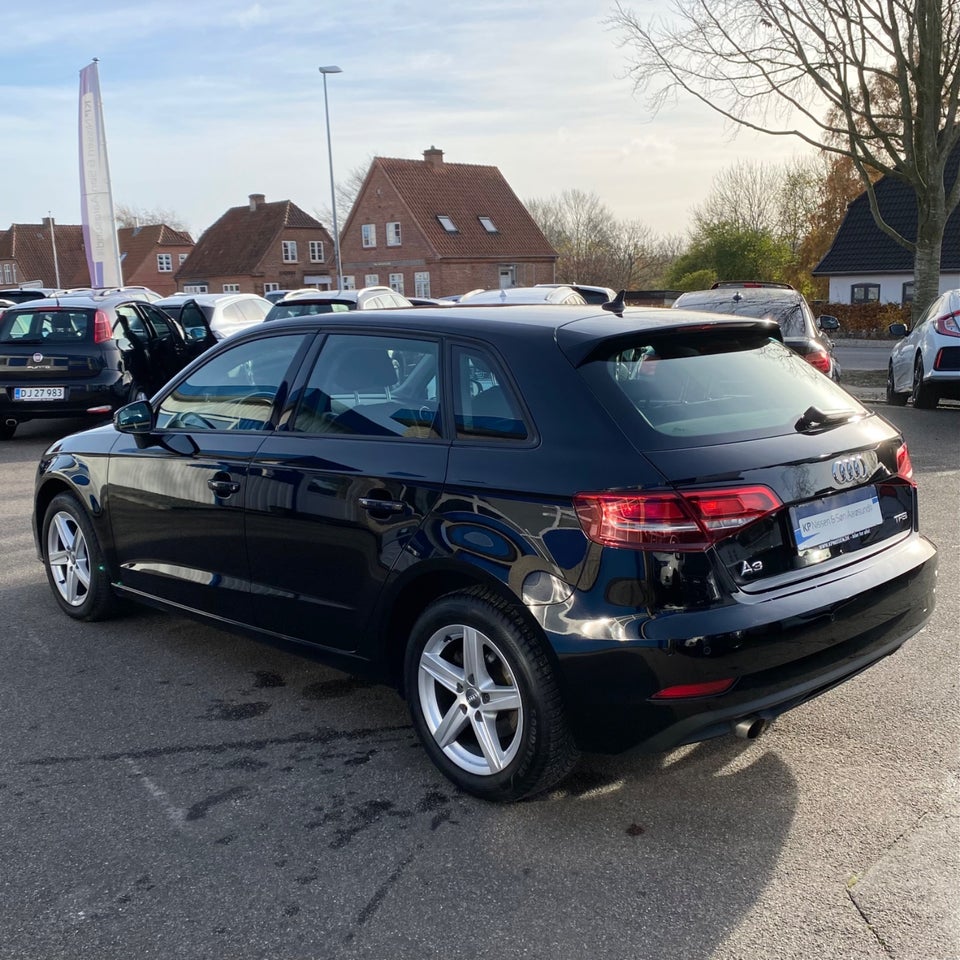 Audi A3 1,0 TFSi 116 Sportback 5d