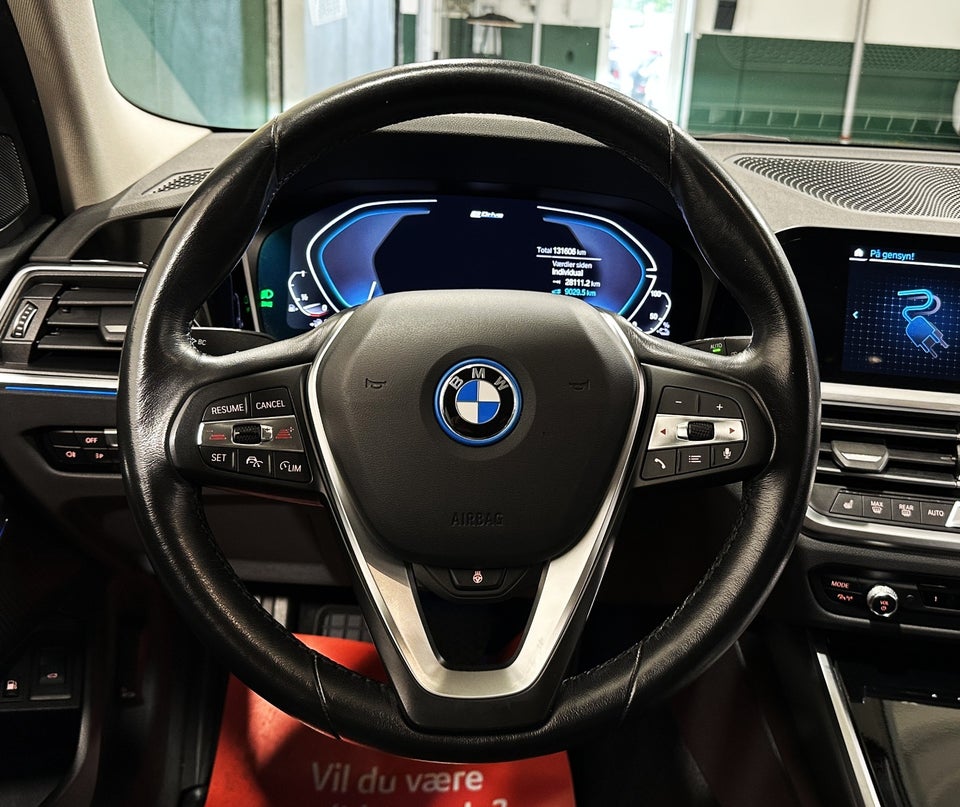BMW 330e 2,0 Touring Sport Line aut. 5d