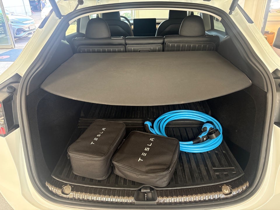Tesla Model Y Performance AWD 5d