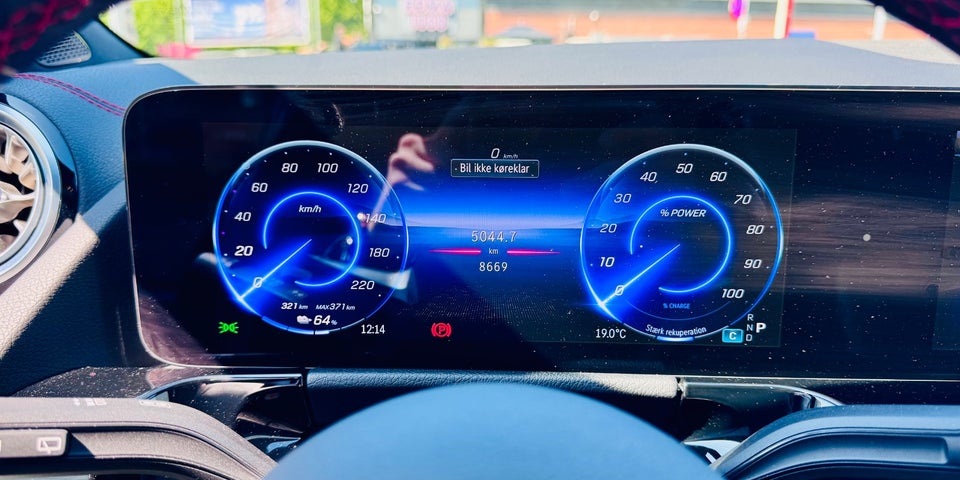 Mercedes EQA250+ AMG Advance 5d