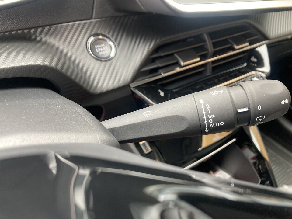 Peugeot 208 1,2 PureTech 100 Allure Pack 5d