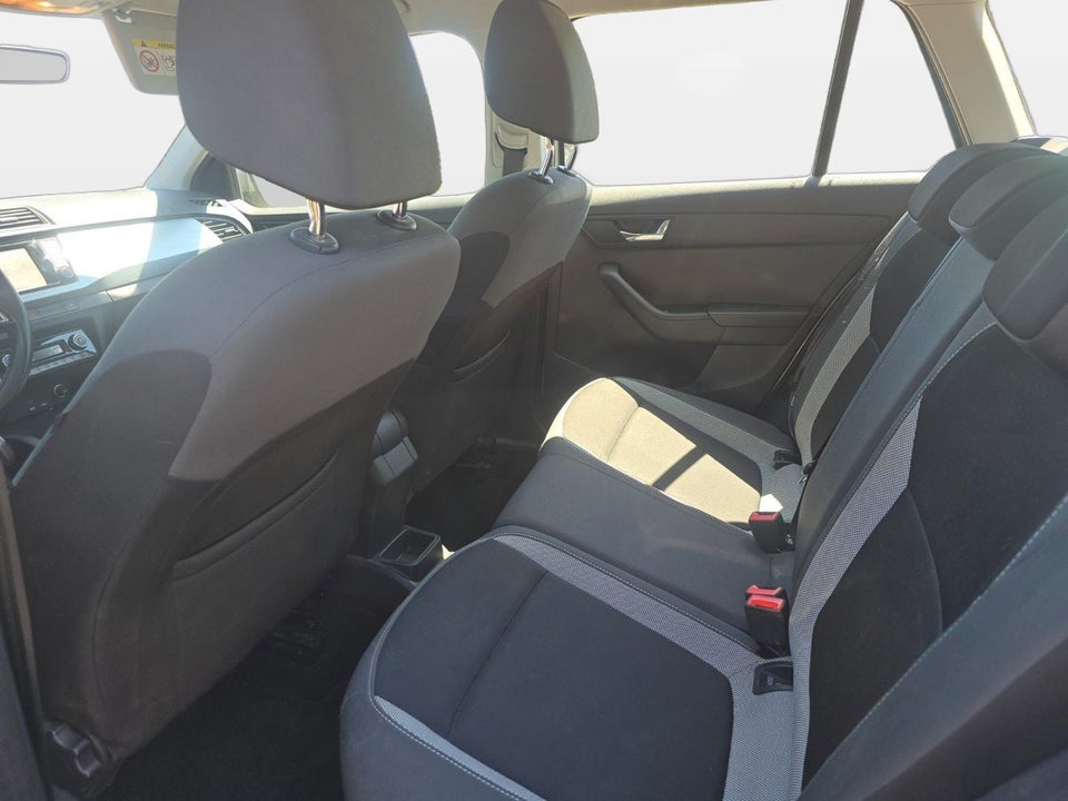 Skoda Fabia 1,0 TSi 110 Ambition Combi DSG 5d