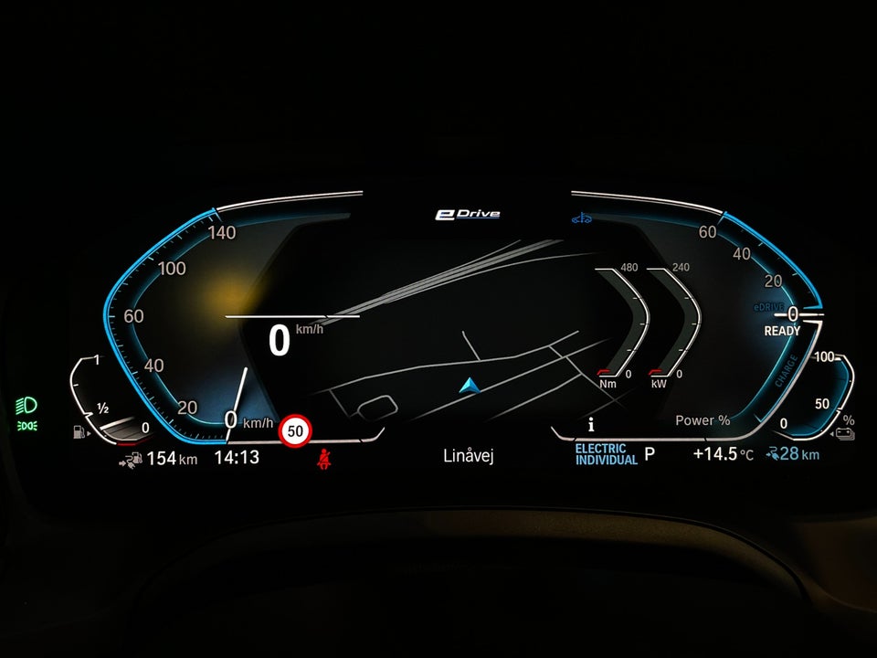 BMW 330e 2,0 Touring Sport Line aut. 5d