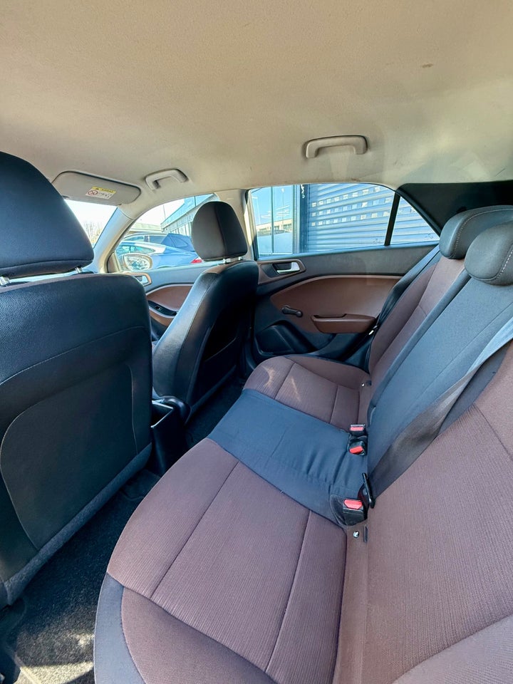 Hyundai i20 1,25 Active 5d