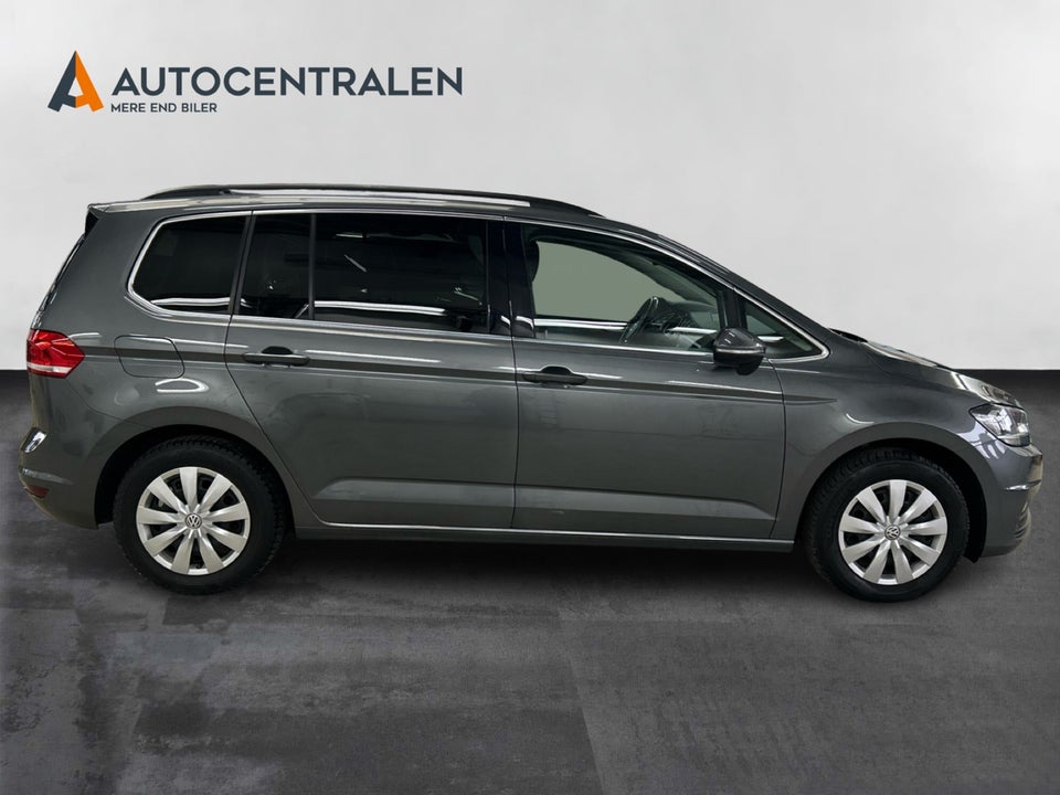 VW Touran 1,6 TDi 115 Comfortline DSG 7prs 5d