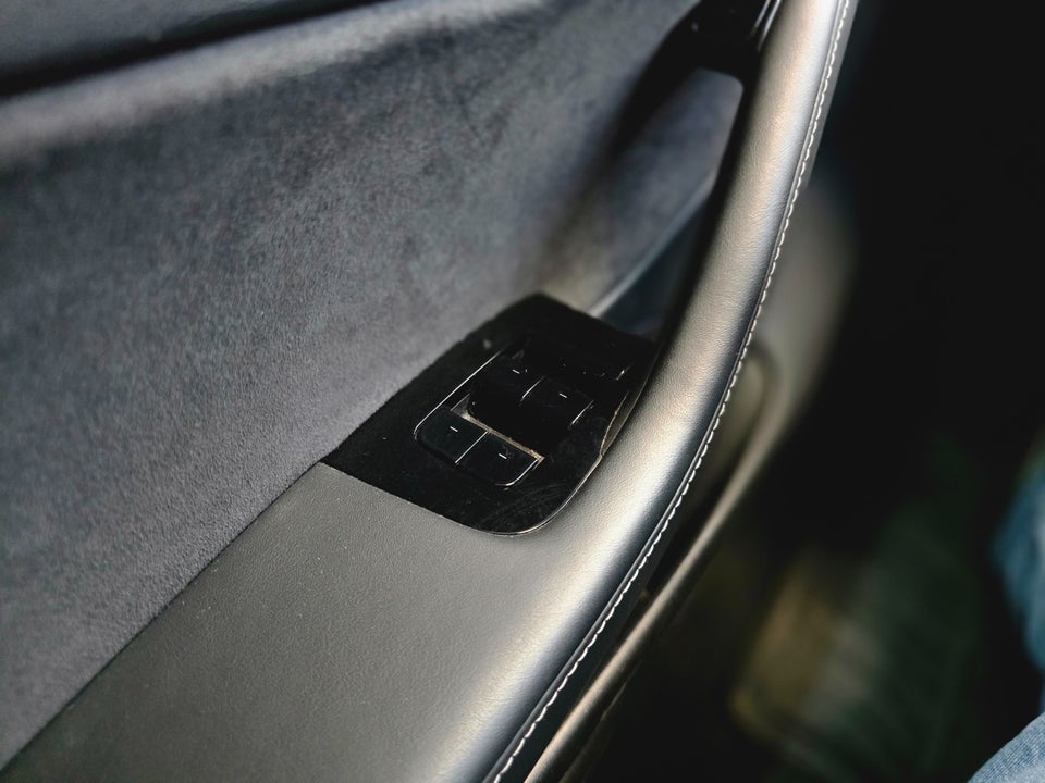 Tesla Model 3 Standard Range+ RWD 4d