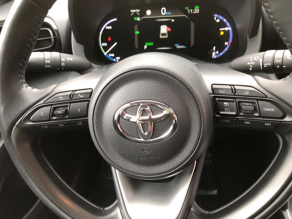 Toyota Yaris Cross 1,5 Hybrid Active Tech+ e-CVT 5d