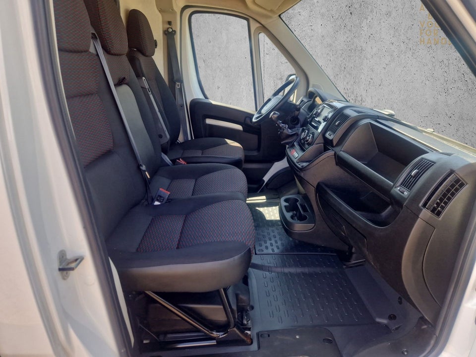 Citroën Jumper 33 2,2 BlueHDi 140 L3H2