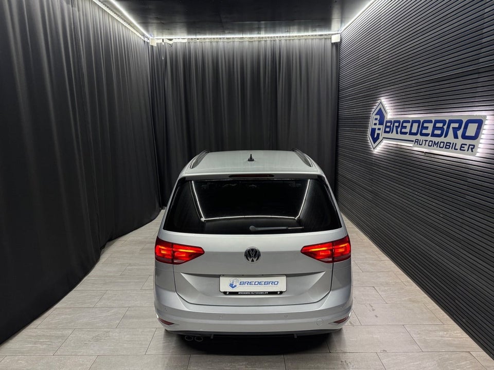 VW Touran 2,0 TDi 150 Highline DSG 7prs 5d