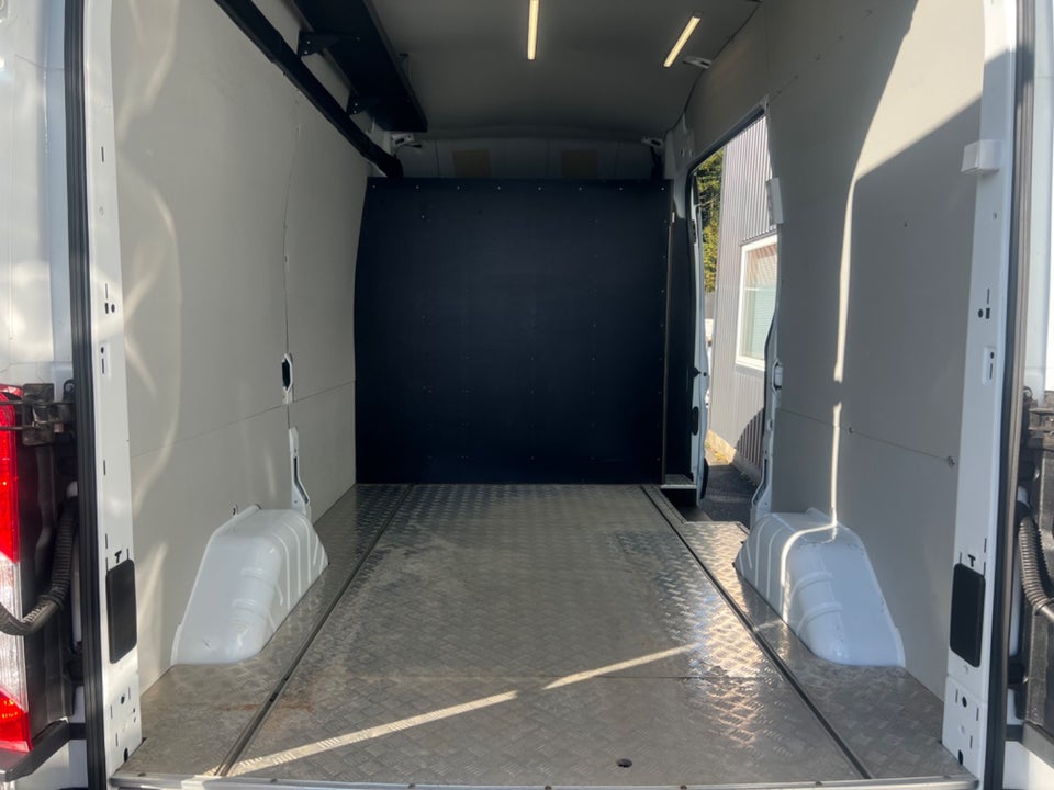 Ford Transit 350 L2 Van 2,0 TDCi 170 Trend H3 AWD