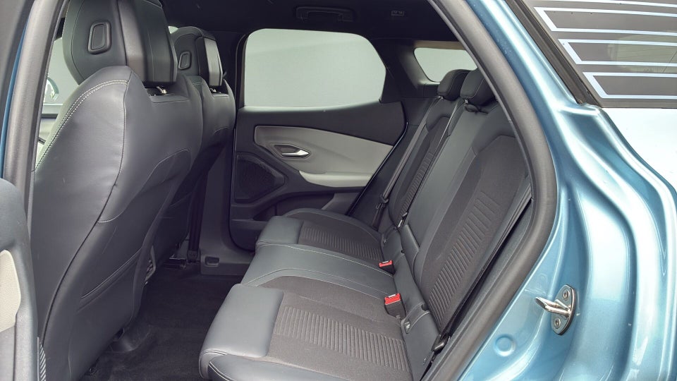 Ford Explorer 79 Premium Extended Range AWD 5d
