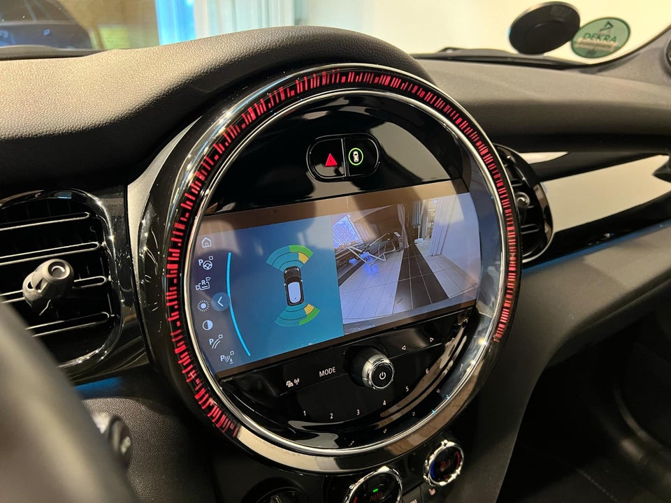 MINI Cooper SE Maximise 3d