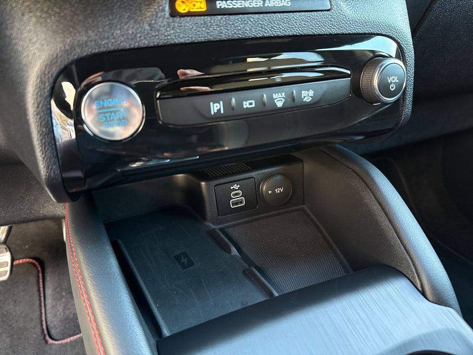Ford Kuga 2,5 PHEV ST-Line X CVT 5d