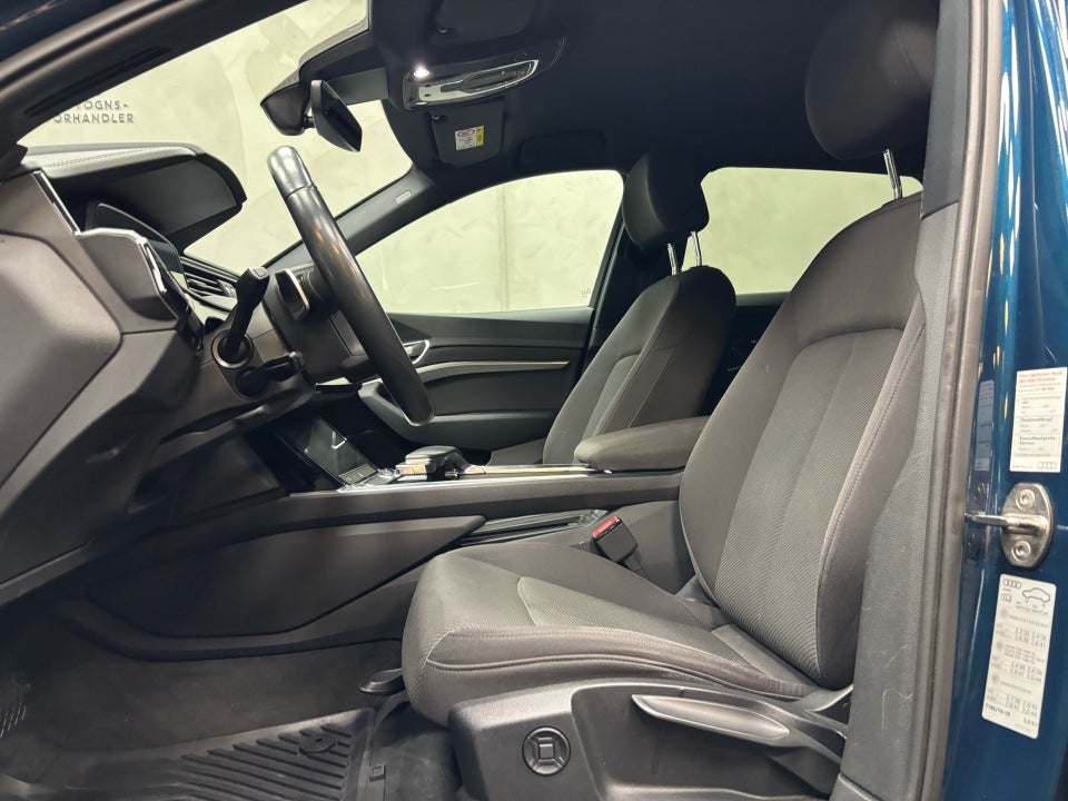 Audi e-tron 55 Advanced quattro 5d