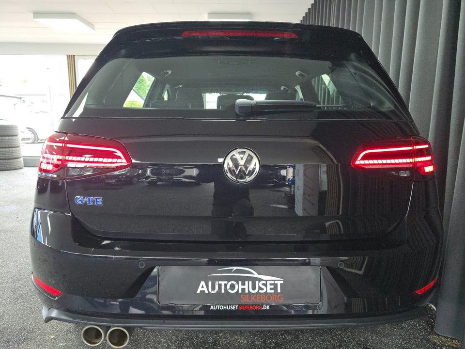 VW Golf VII 1,4 GTE DSG 5d