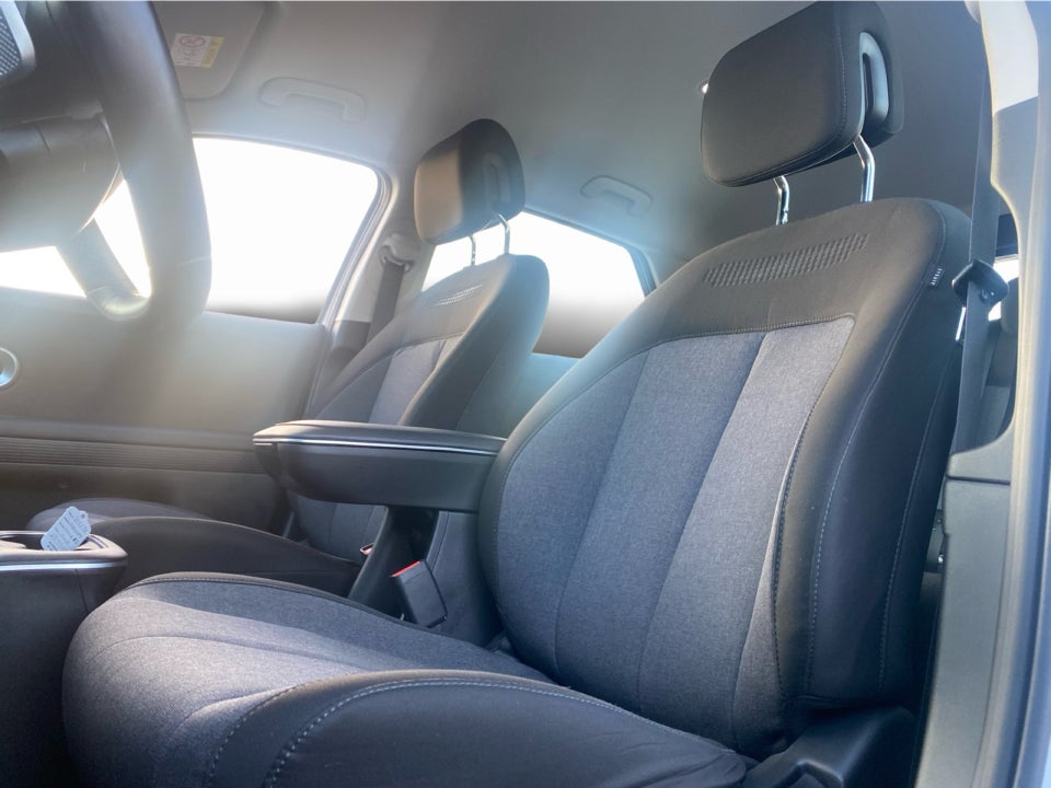 Hyundai Ioniq 5 77 Essential 5d