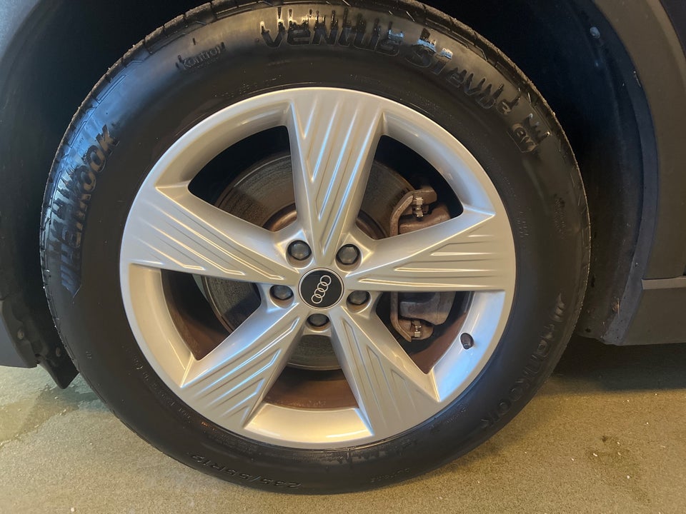 Audi Q4 e-tron 40 Proline 5d