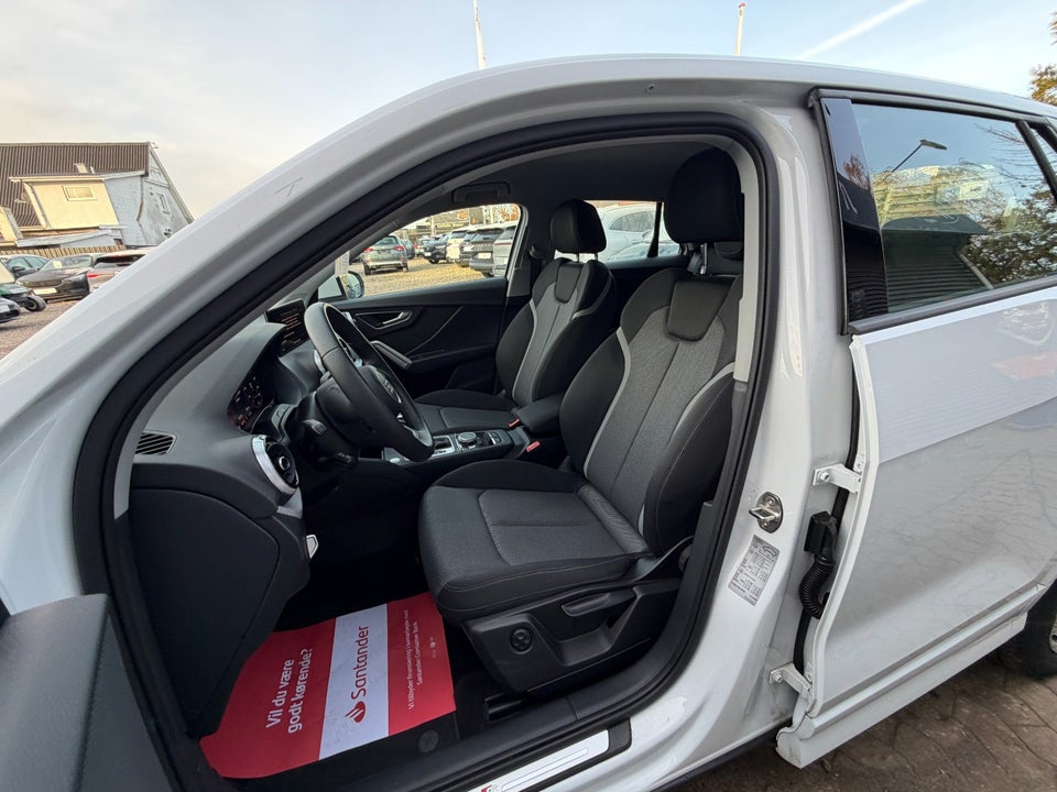 Audi Q2 35 TFSi S-line S-tr. 5d