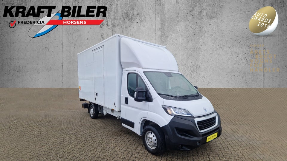 Peugeot Boxer 335 2,2 BlueHDi 140 L3 Alukasse m/lift