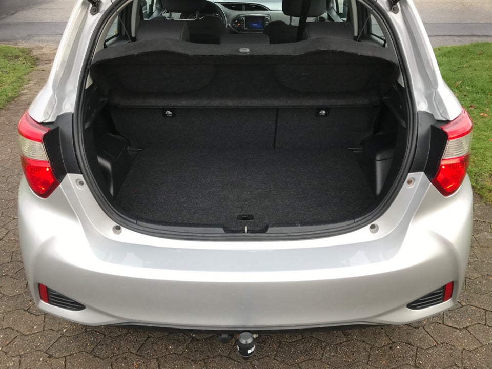 Toyota Yaris 1,0 VVT-i T2 5d