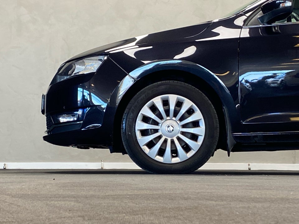 Skoda Rapid 1,0 TSi 110 ICE DSG 5d