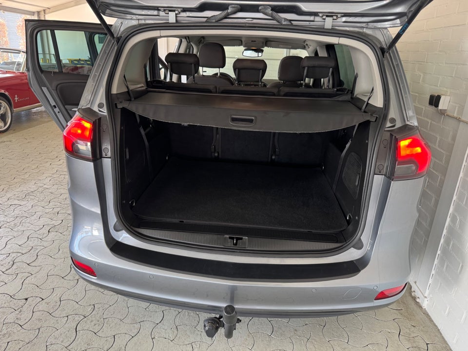 Opel Zafira Tourer 1,4 T 140 Enjoy 7prs 5d