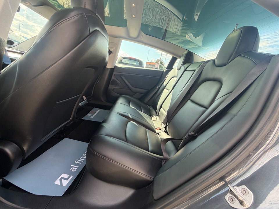 Tesla Model 3 Performance AWD 4d