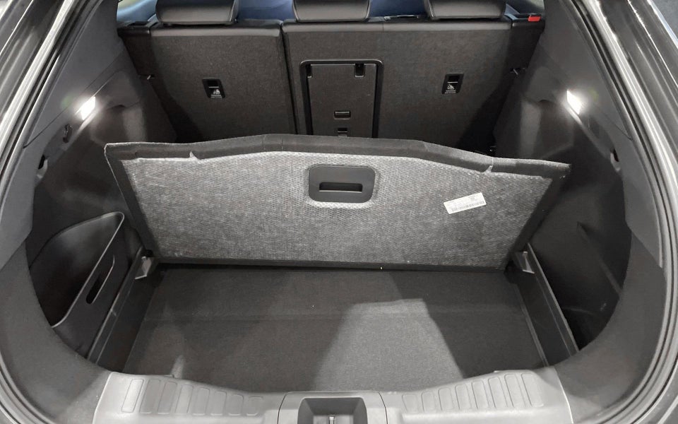 Ford Capri 82 Premium Extended Range 5d