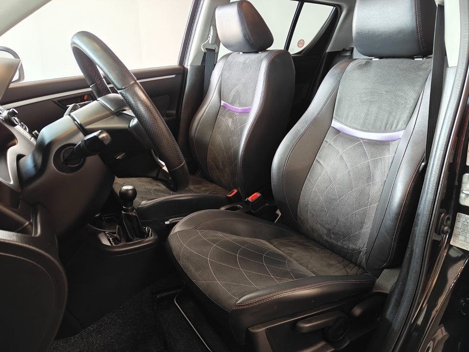 Suzuki Swift 1,2 Dualjet Action 5d