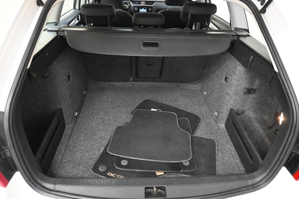 Skoda Octavia 1,2 TSi 105 Elegance Combi DSG 5d