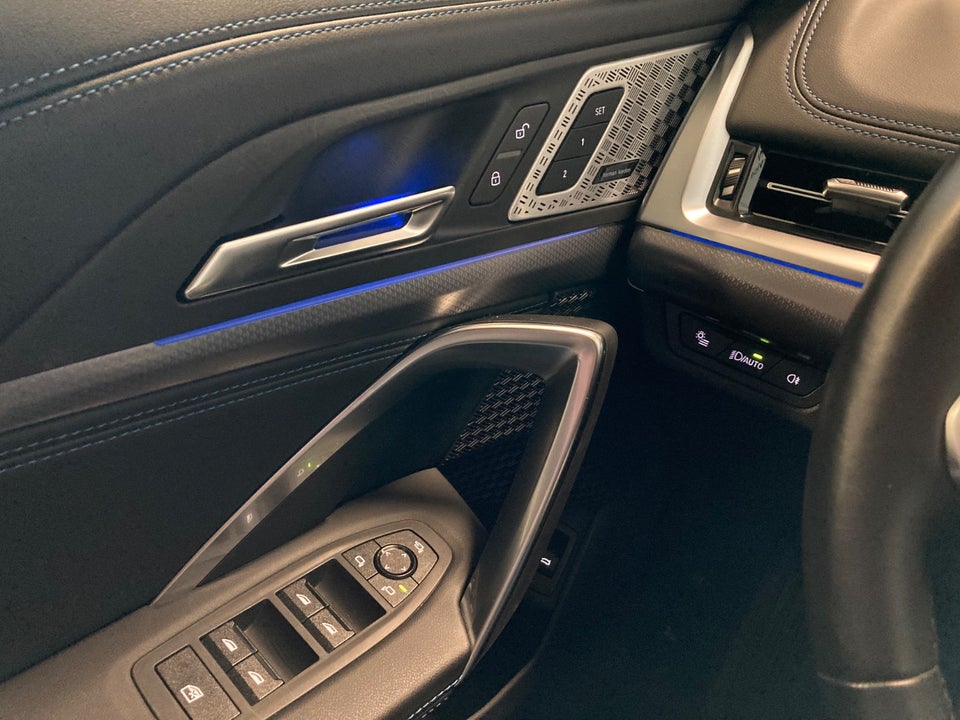 BMW iX1 xDrive30 M-Sport 5d
