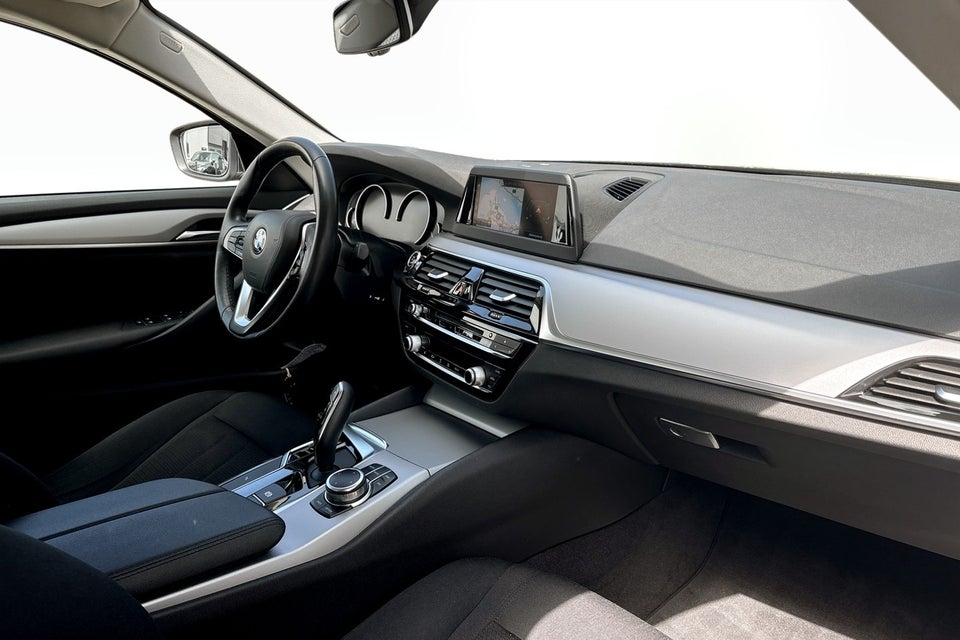 BMW 520i 2,0 Connected aut. 4d