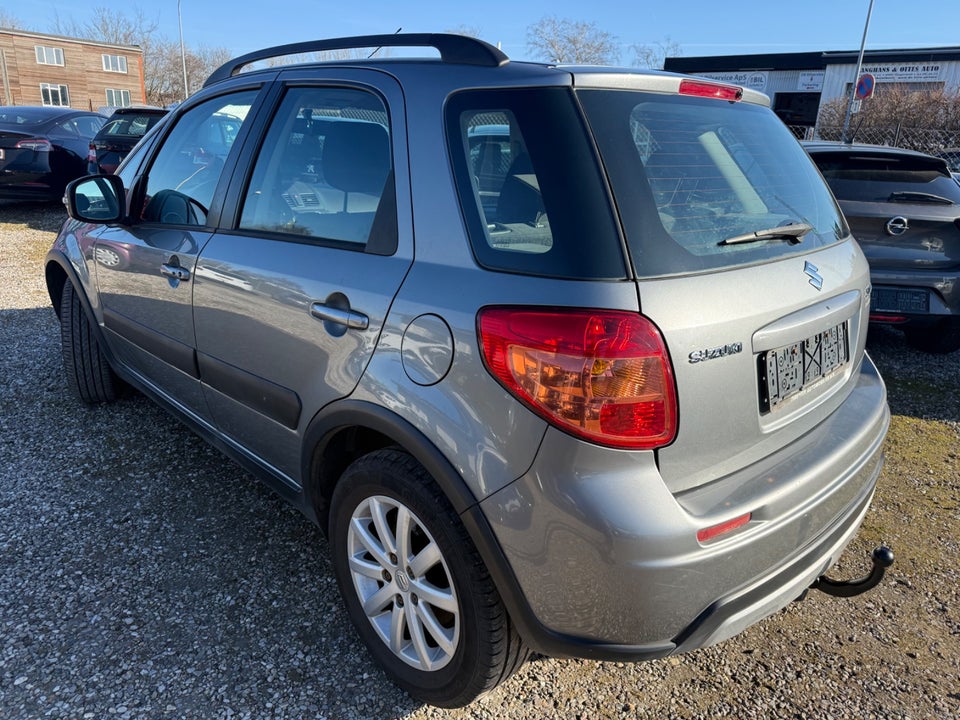 Suzuki SX4 1,6 CombiBack GLX 5d
