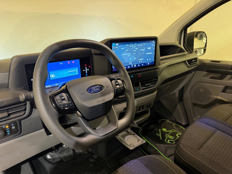 Ford E-Transit Custom 320L 64 Trend