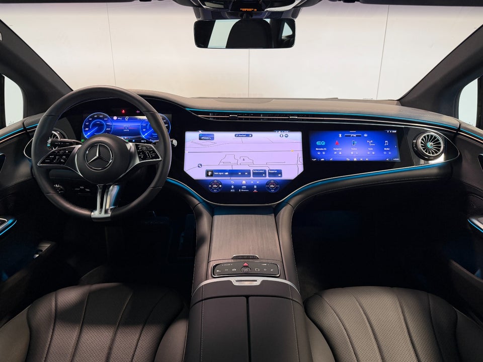 Mercedes EQE300 Electric Art 4d