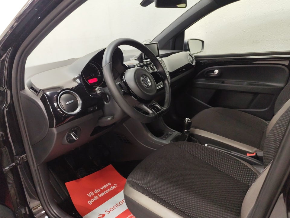 VW Up! 1,0 60 High Up! BMT 5d