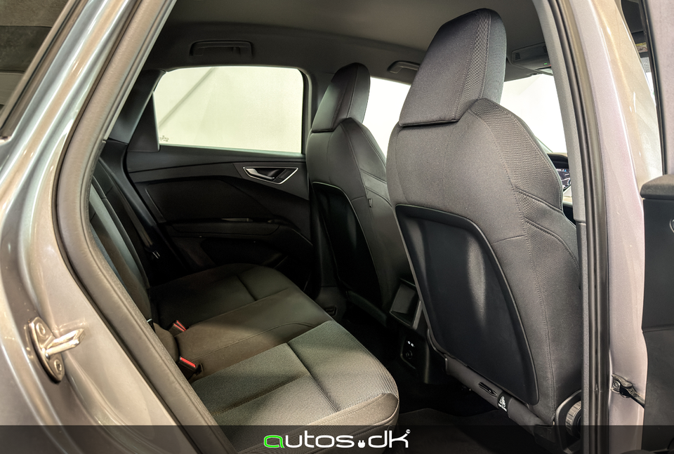 Audi Q4 e-tron 40 S-line Sportback 5d