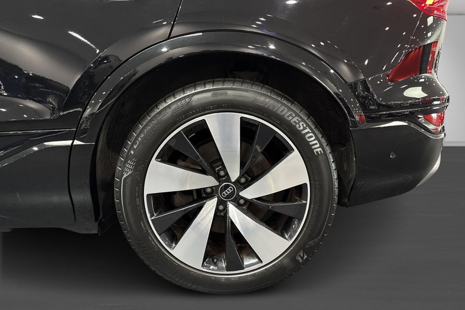 Audi Q6 e-tron Ultra quattro 5d