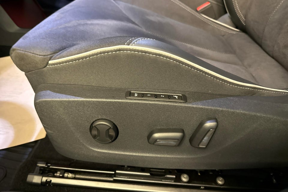 Skoda Enyaq 85 iV Sportline 5d