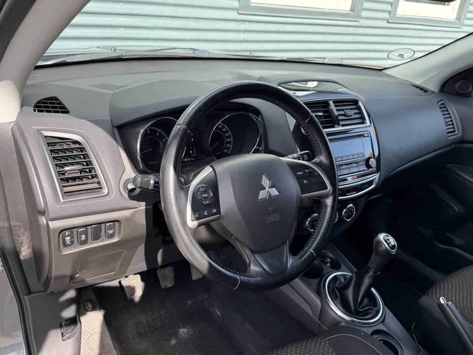 Mitsubishi ASX 1,6 Invite 5d