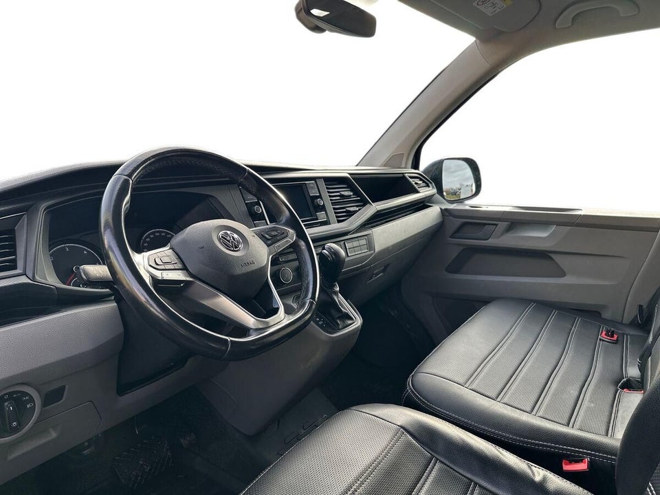 VW Transporter 2,0 TDi 150 Kassevogn DSG kort