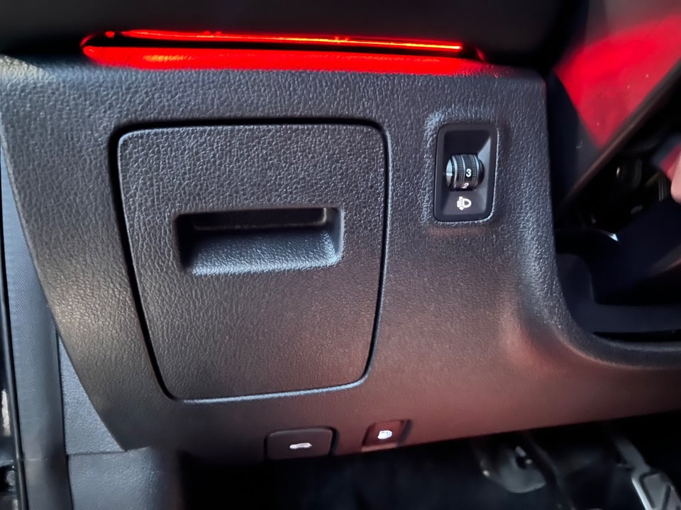 MG EHS 1,5 PHEV Luxury 5d